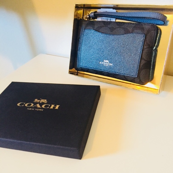 Coach Handbags - ⭐️NWT Blue silvery Coach Wristlet!⭐️
